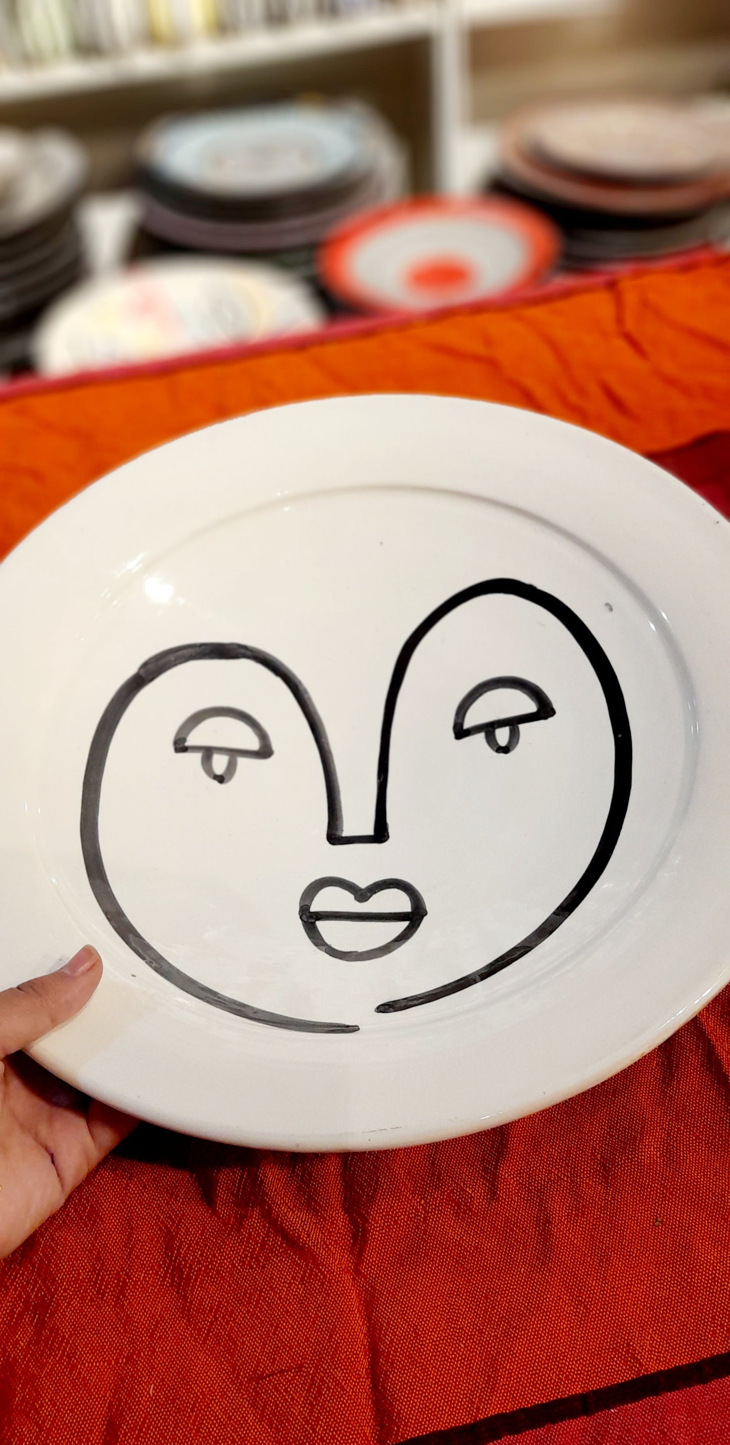 Picasso-Inspired Face Plate – Hand-Painted White Ceramic