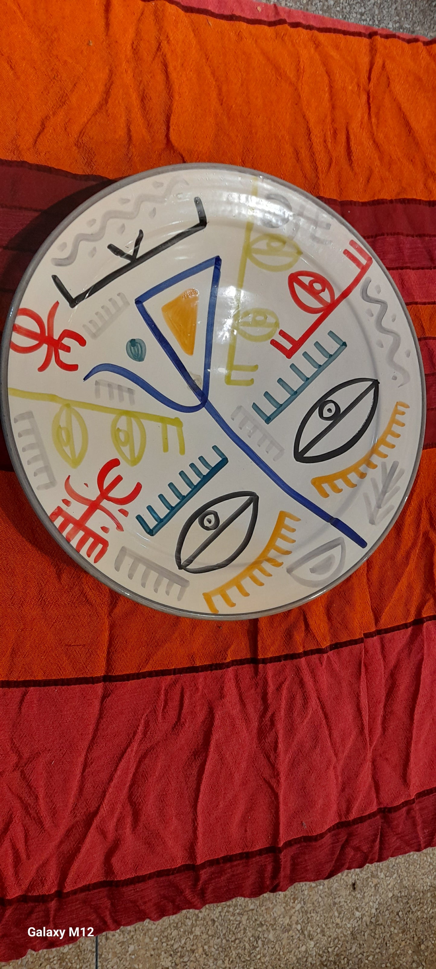 Hand-Painted Picasso-Inspired Ceramic Plate – 36 cm Decorative Art Piece