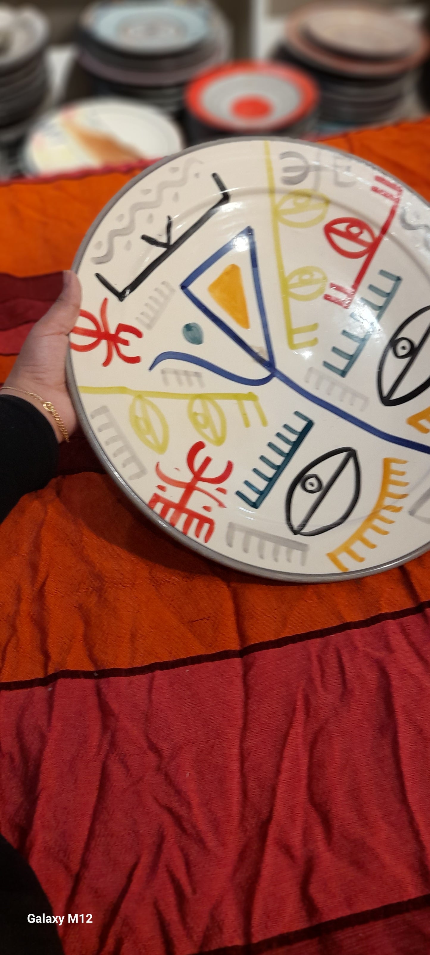 Hand-Painted Picasso-Inspired Ceramic Plate – 36 cm Decorative Art Piece