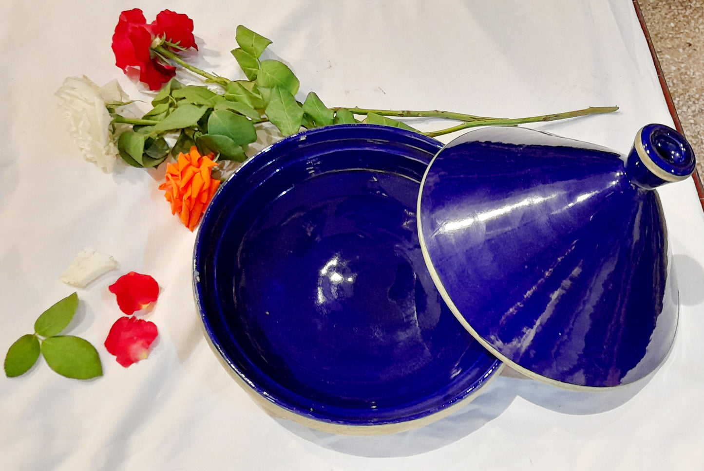 Traditional Red Moroccan Tagine – Handcrafted Clay Cookware