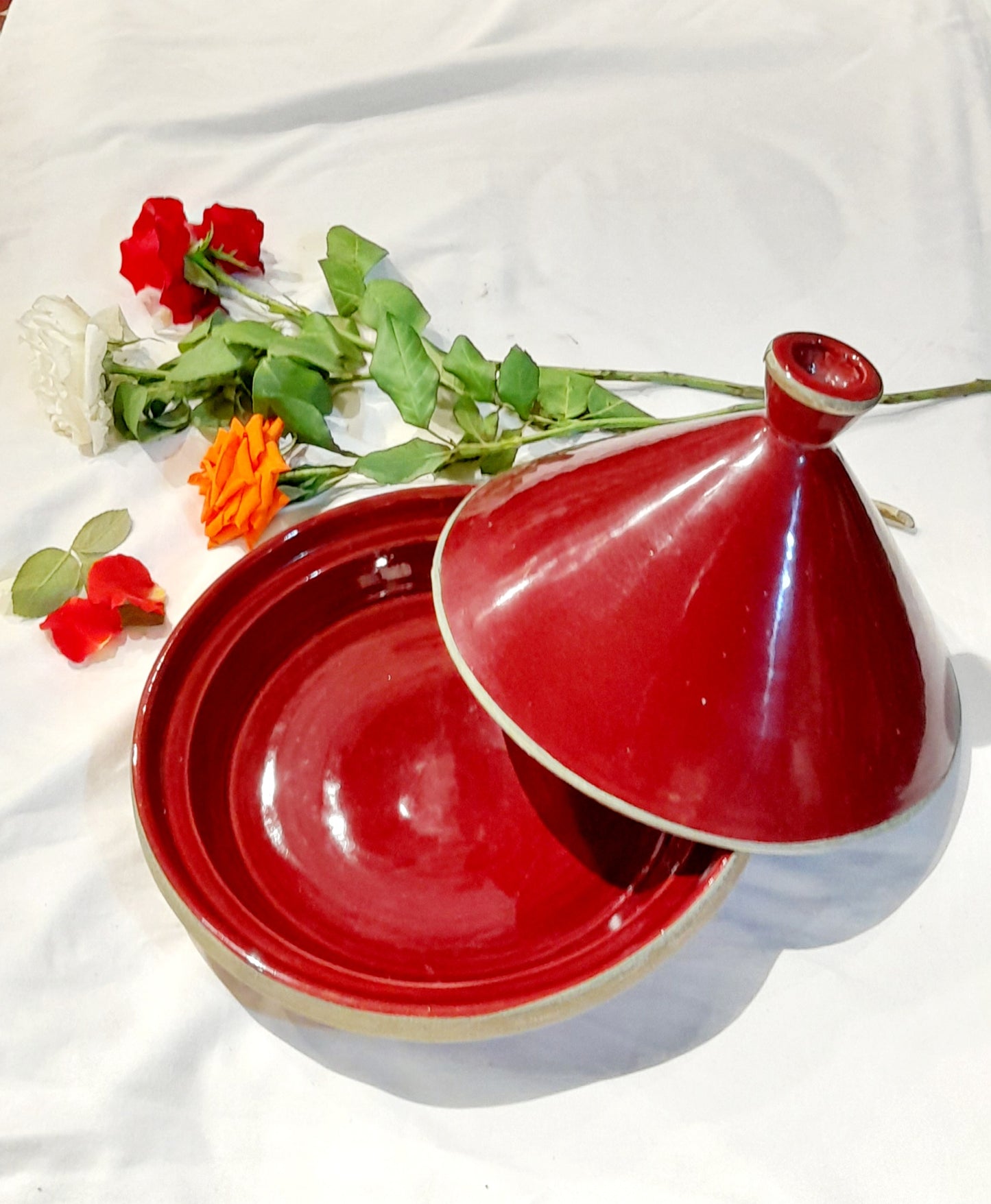 Traditional Red Moroccan Tagine – Handcrafted Clay Cookware