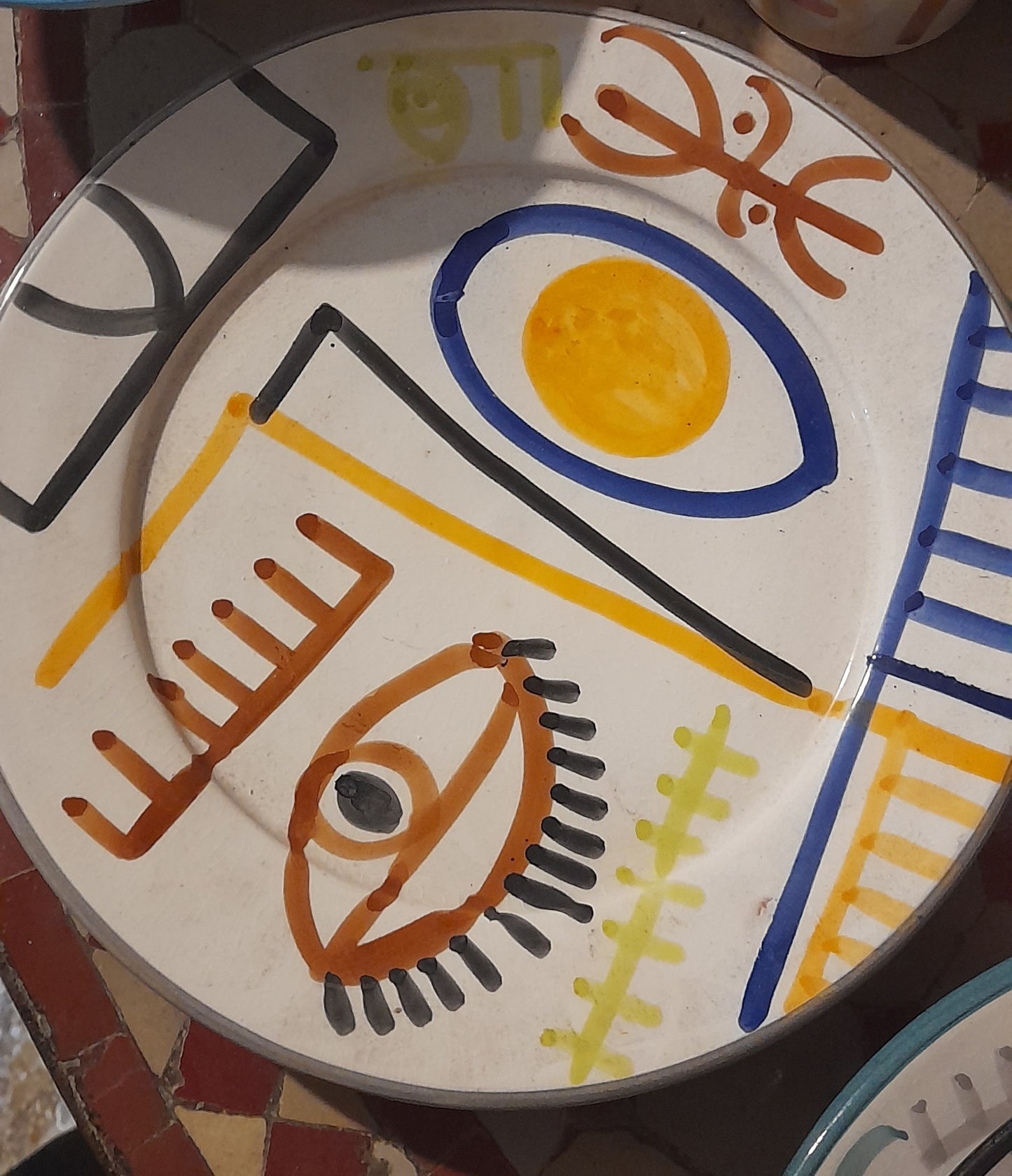 Stacked Moroccan Berber-Inspired Ceramic Plates – Picasso Fusion Design