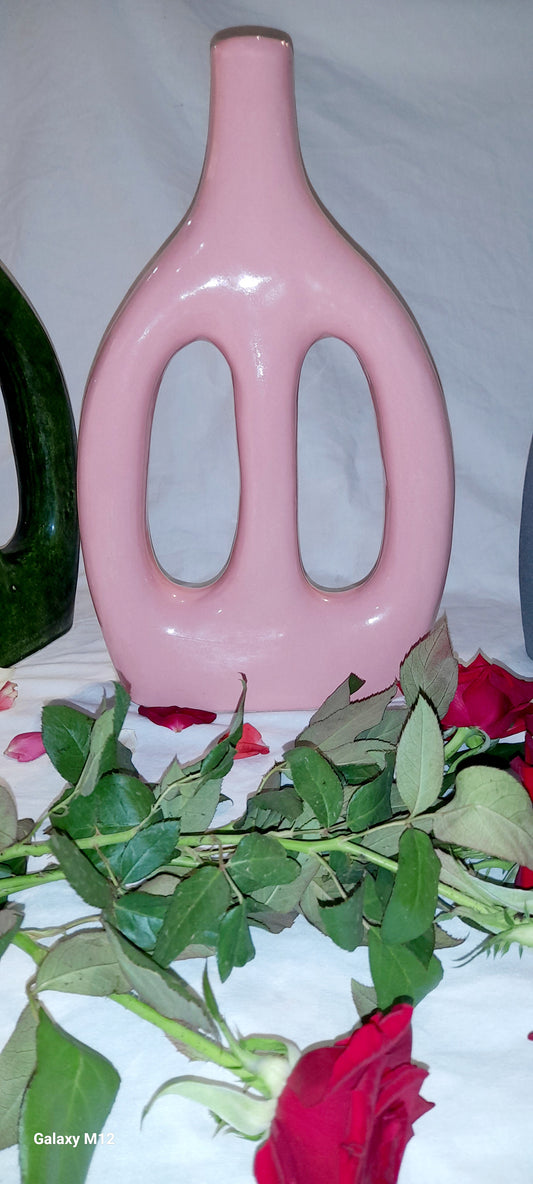 Modern Decorative Vases – Elegant Home Accent