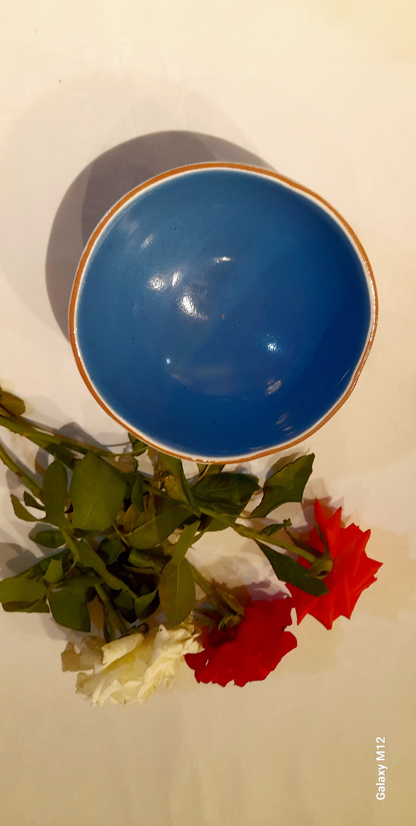 Modern Summer Ceramic Bowls – Handcrafted in Vibrant Colors