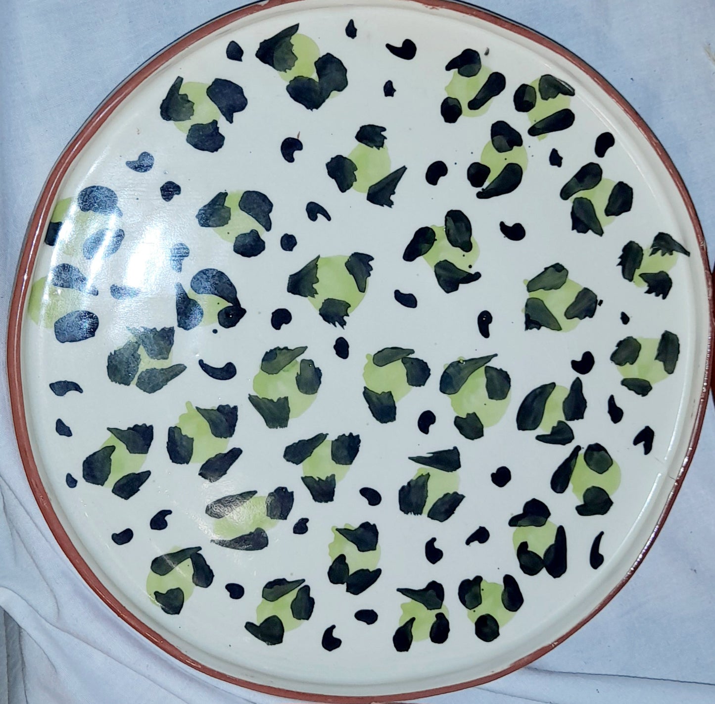 8-Piece Hand-Painted Leopard Print Ceramic Set – Moroccan Artisan Craft