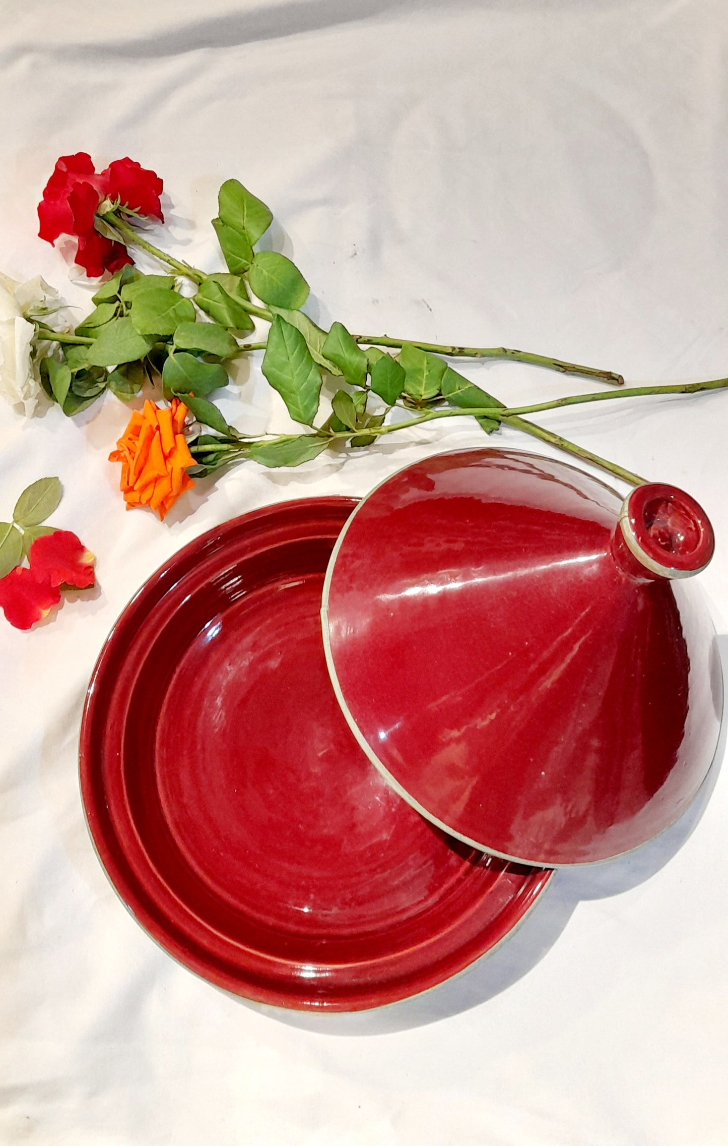 Traditional Red Moroccan Tagine – Handcrafted Clay Cookware